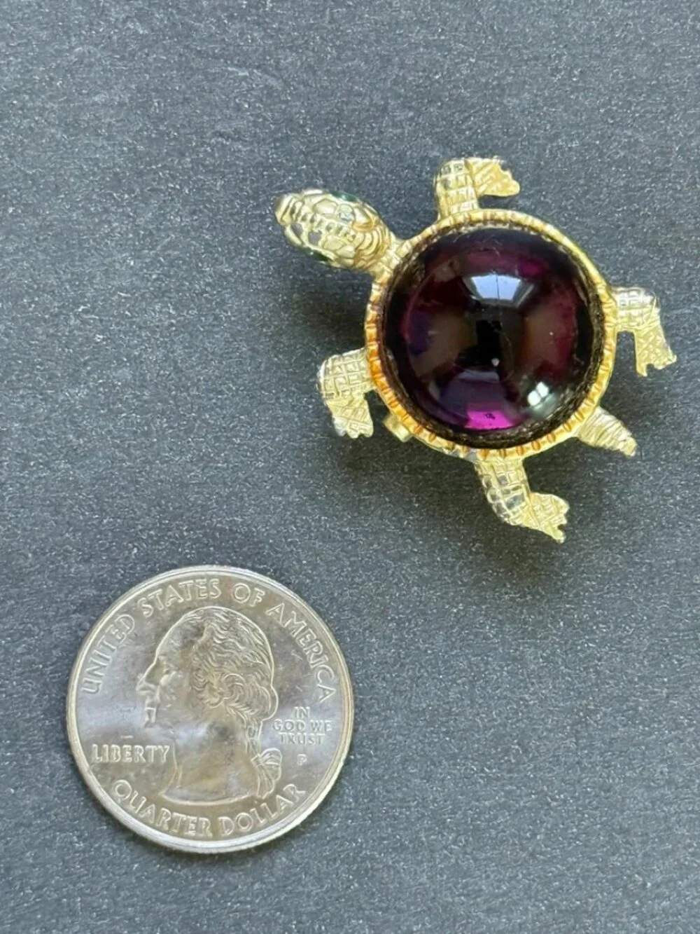 VINTAGE Figural Purple Jelly Belly Shell Turtle Brooch MCM Collectible